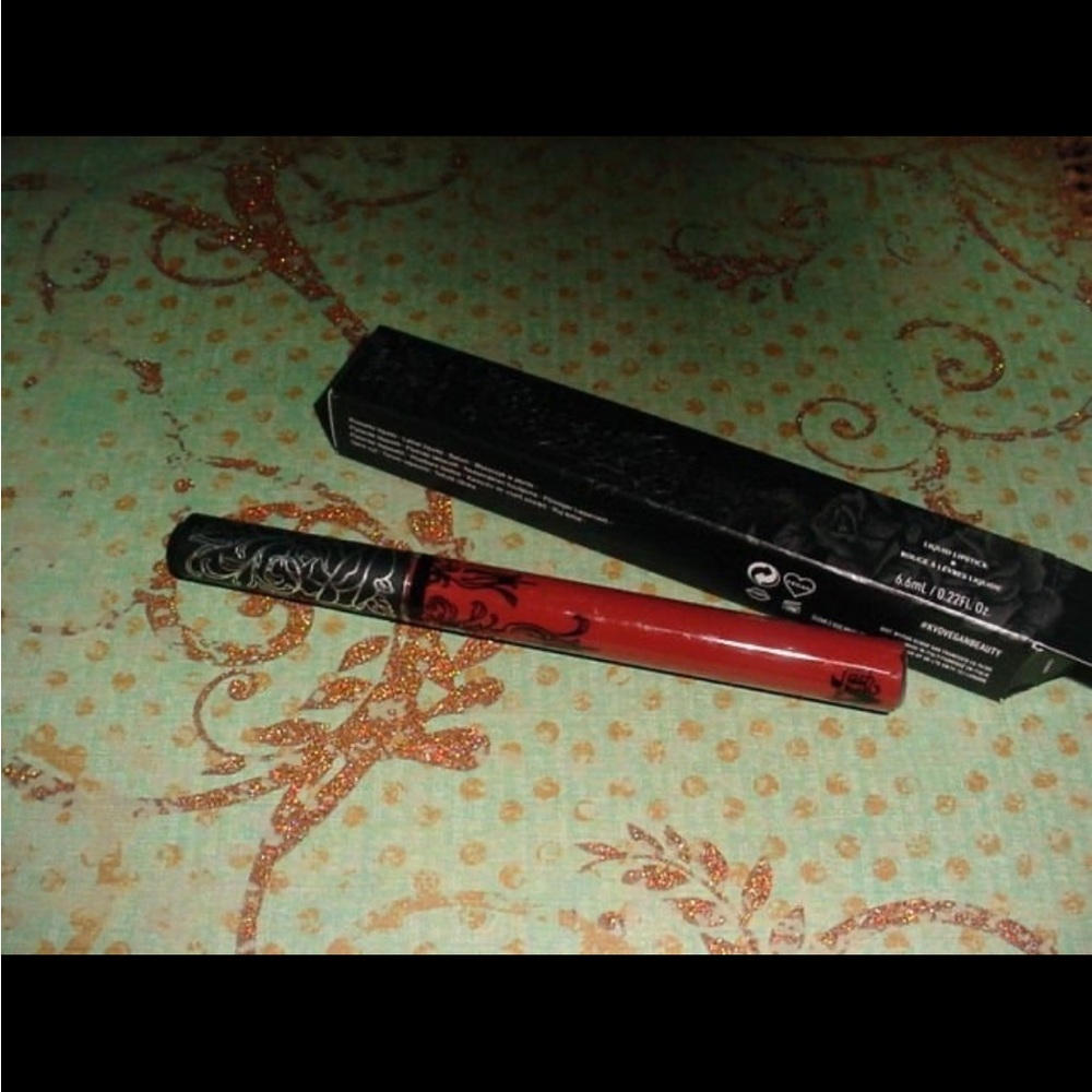 KAT VON D NIB Everlasting Liquid Lipstick HAWKWIND
